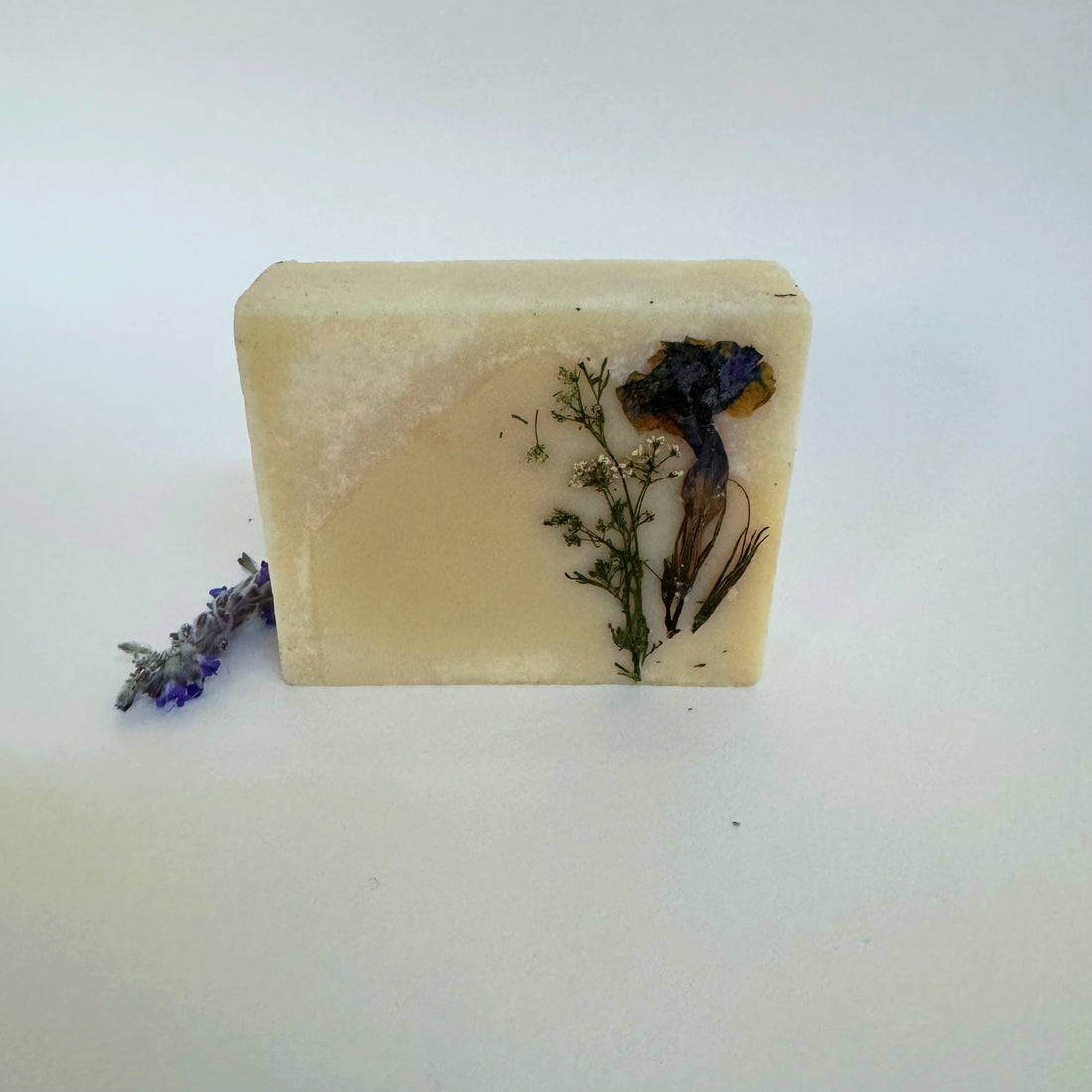 "the Inn" luxurious, palm free soap bar